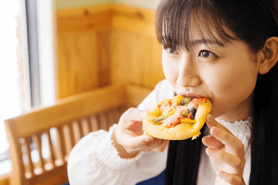 Qvl8xfu2O4OzmgFQLy7w.png?w=940&h=940