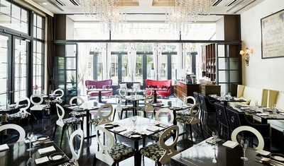 レストラン（伊勢山ヒルズ）