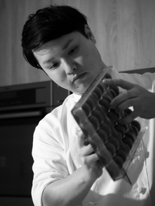 Qx7cmQEfr7FTUEcqNqHf.jpg?w=940&h=940