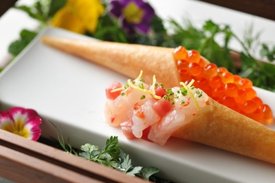 QxfdZh1inujALUYsKfiS.jpg?w=940&h=940