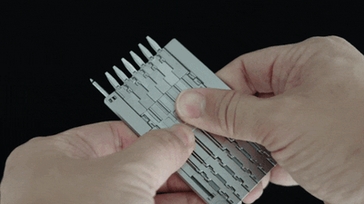 QyUfYbAWshqvMpuNDhl1.gif?w=940&h=940