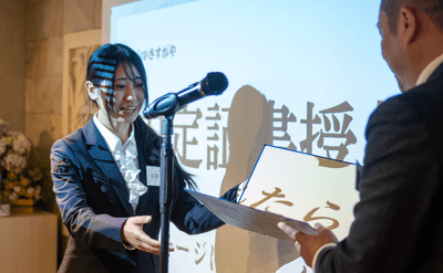 QzGc41IgpPfTg5gugdno.png?w=940&h=940