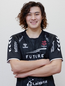 R0ZuWwZyZktc7Z1DCXBn.jpg?w=940&h=940