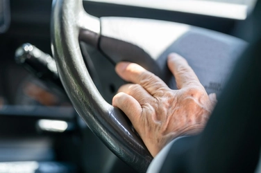 東海電子、飲酒運転を止める機器"アルコールインターロック"導入者の体験レポートを公開