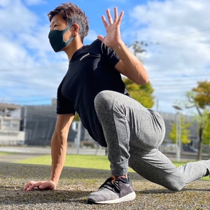 RCADYSh8W8o6FMFly6e0.jpeg?w=940&h=940