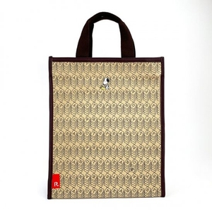 RHCC1Q2wum4qMFVQVpuU.jpg?w=940&h=940