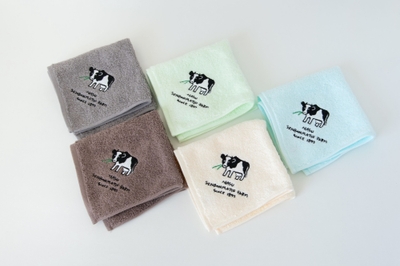 RJ70MUTsUr122UbjL7B6.jpg?w=940&h=940