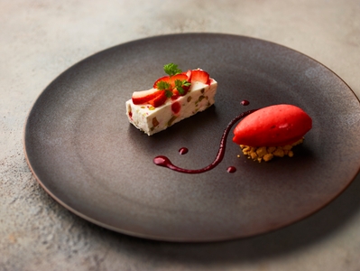 RJcvtYmpA8Um37jPpO4q.jpg?w=940&h=940