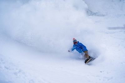 RK6jLXttxkrHTwGDB02b.jpg?w=940&h=940