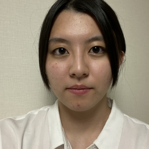 〈都立中担当〉 三井 凜  先生（都立富士中出身） 小６のみなさんは、 入試が迫ってきまし たね！次年度受験の みなさんは、ここか らが本格的な準備期 間です。合格につな がるようお手伝いい たします。