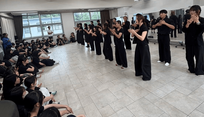 近大附属豊岡高校の生徒がアメリカの高校生と英語で交流　国際交流イベント「Meet Students from North America!」開催