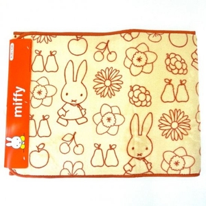 RN6ONzVyvhU7Qq756Yei.jpg?w=940&h=940