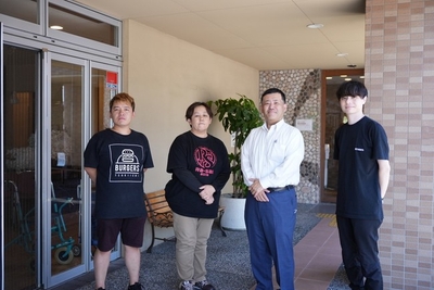 ROX0YuiX7mYaOg9jXLbR.jpg?w=940&h=940