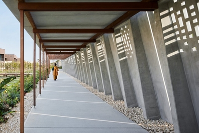 RUPBX0frQ4gAbgAkBKCN.jpg?w=940&h=940