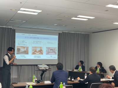 RVi6MHF9bzo24s95rUGR.JPG?w=940&h=940