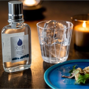 RWDAsYZULPh1dho06a3w.jpg?w=940&h=940