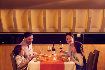 RWyzZFVhFDTdCUoDcWV9.jpg?w=940&h=940