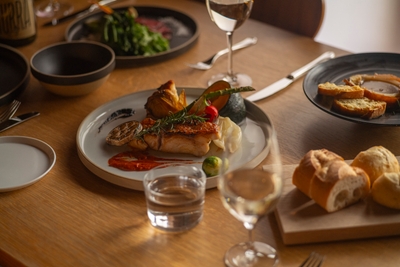 RYv0TpDuk8Bld0xwVSzM.jpg?w=940&h=940