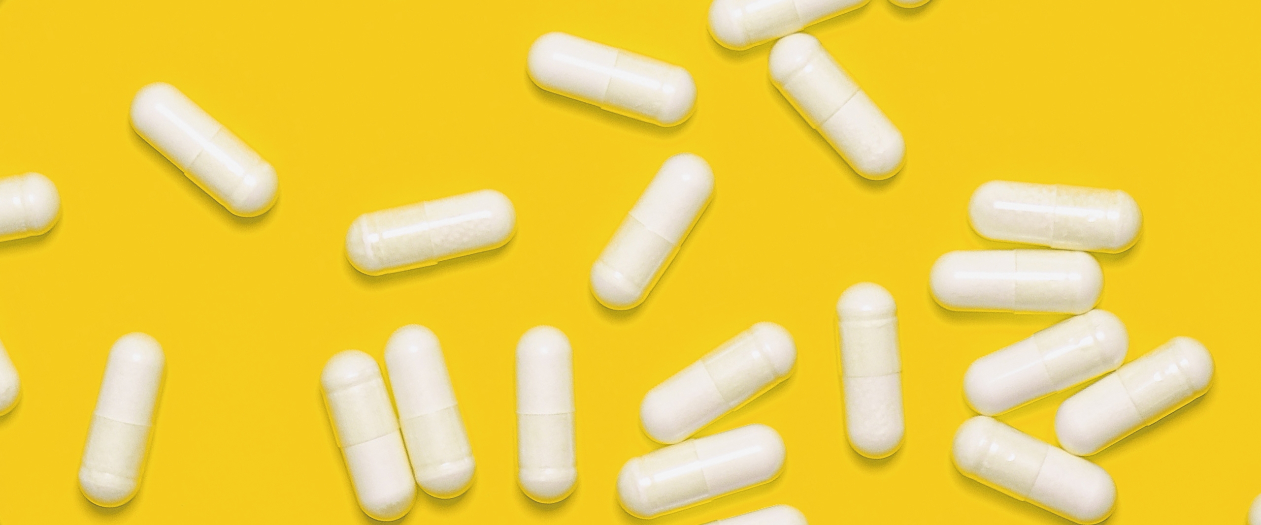 薬局からタイレノールが消えた！？産業医ラボ.com専属管理薬剤師が解説　新型コロナワクチン接種の副反応と解熱鎮痛剤とは？