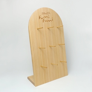 奈良県・吉野檜を使った専用スタンド