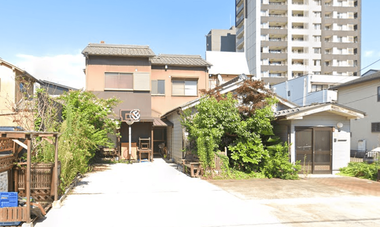 西堀邸空き家敷地写真