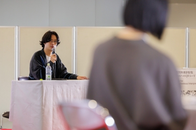 Rghs6oqWCjmQdcg3HP4f.jpg?w=940&h=940