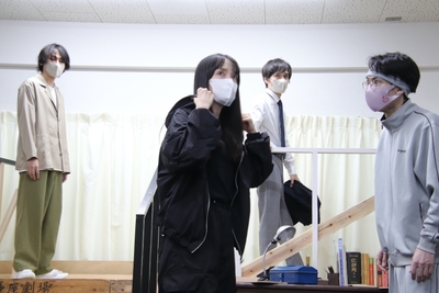 RiVuGhLQzoAsHoXWZmLS.jpg?w=940&h=940