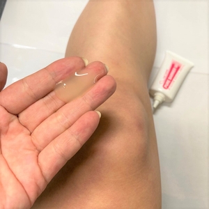 テーピング前に塗る