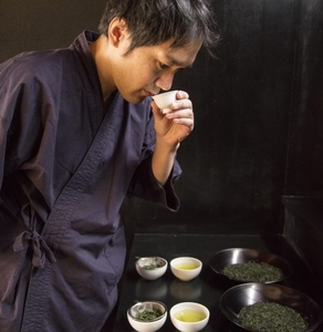 RqqbZ6rxAJfcDcq1J0Q5.jpg?w=940&h=940