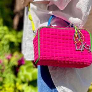 RuDHlSX8MAJaFTXq0JST.jpg?w=940&h=940