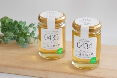 希少なれんげ満開　10年に一度の咲きっぷり ハニーハンターが出会った“当たり年”の特別なれんげ蜂蜜 新登場