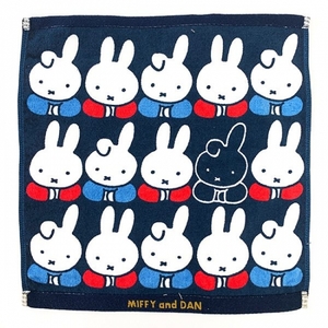 RuJv3EQEBMS0r3myywjn.jpg?w=940&h=940