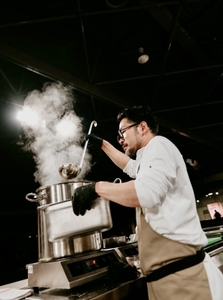 RxhcsMaFUS4PJJmimhFq.jpeg?w=940&h=940