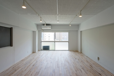 Ry3ydMwFePl9QclHCaz9.jpg?w=940&h=940