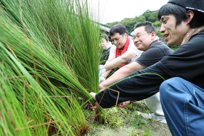 RyUMb2MfLjXlkIUm6eF2.jpg?w=940&h=940