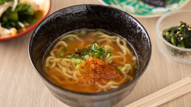 車海老の頭で出汁をとった〆のラーメン