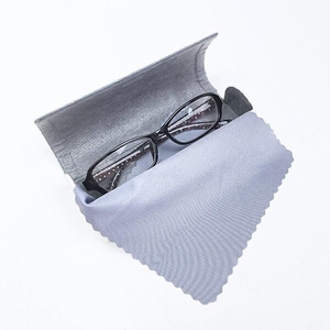 スヌーピーのメガネケース