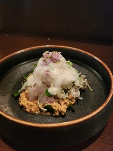 食べる陽乃鳥を使った贅沢な一品