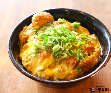 玉子とじかつ丼並盛玉子2個