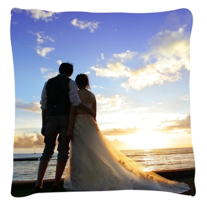 SC2VJkKWxjM150quel9T.jpg?w=940&h=940