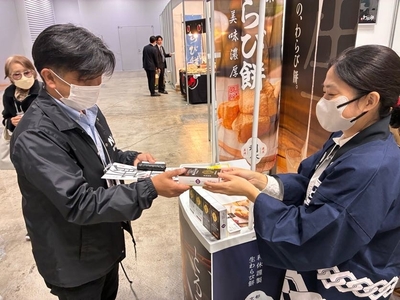 SDGlsYWhTlsbUtCwYbee.jpg?w=940&h=940