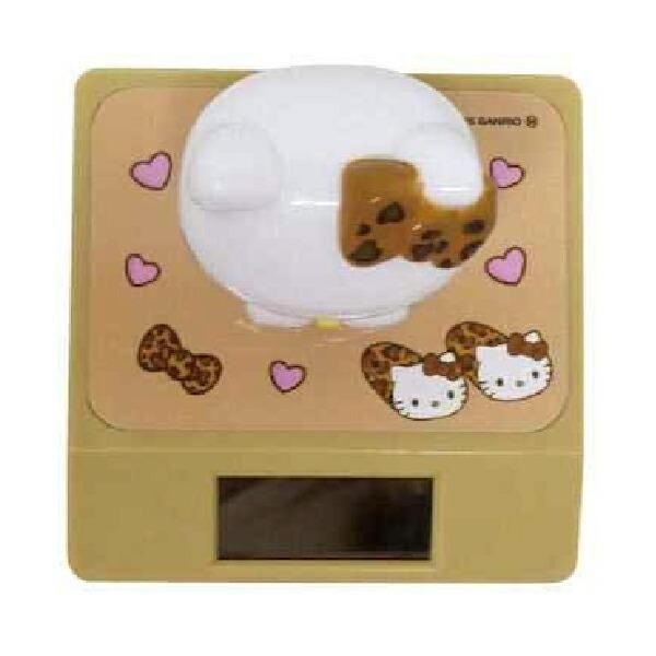 ゆらゆら癒しのハローキティ。車やデスクに飾れるソーラーマスコット