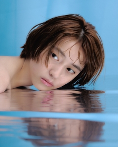 SFw2OTiYxlURdel9LFzF.jpg?w=940&h=940