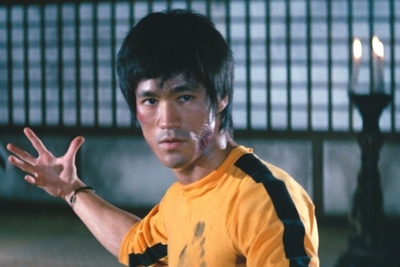 ©2010 Fortune Star Media Limited. All Rights Reserved.