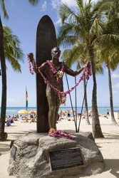 ハワイ州観光局、2020年はサーフィンを通して、ハワイの文化啓蒙、環境保護を促進