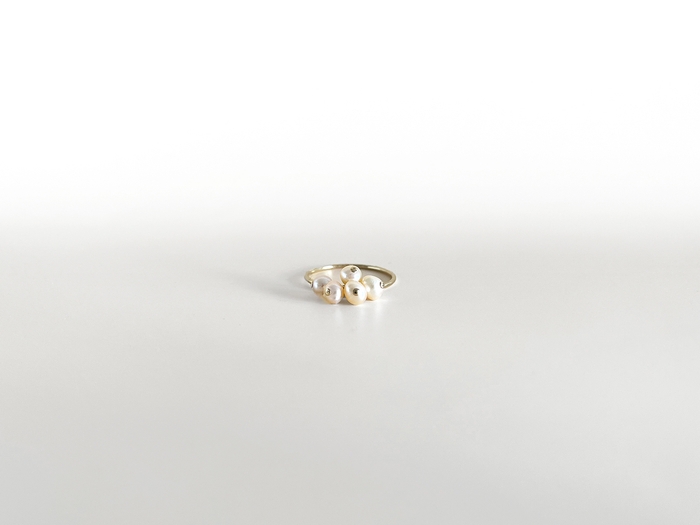 お花のような生き生きとした輝き