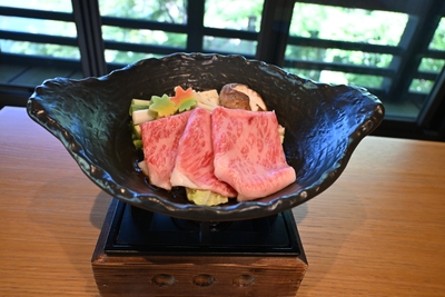 近江牛を使用した御膳のすき焼き