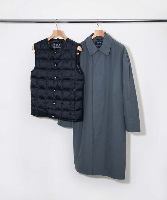 カラー展開:ネイビー、チャコールグレー、カーキ