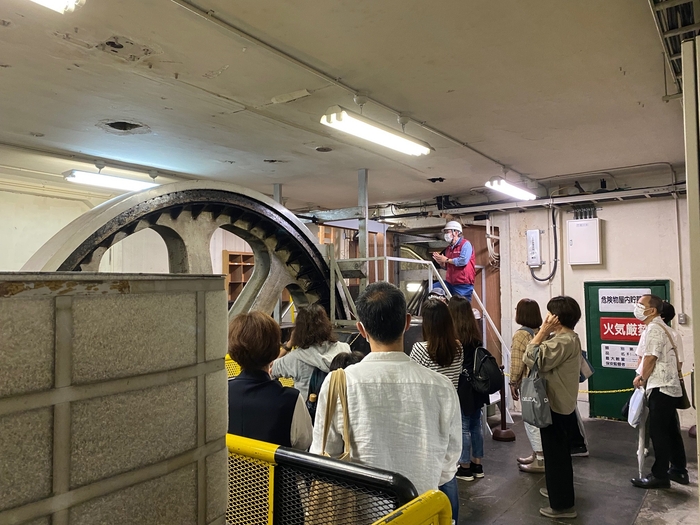 バックヤード(巻き上げ室)