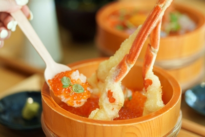 冬期はカニいくら丼も人気